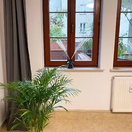 Cool'S Apartment Daire Wroclaw