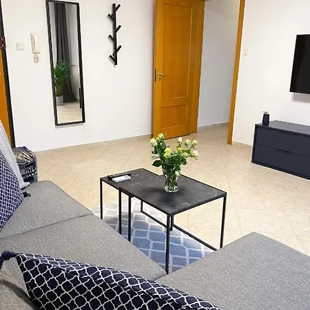 Apartament Cool'S Apartment *